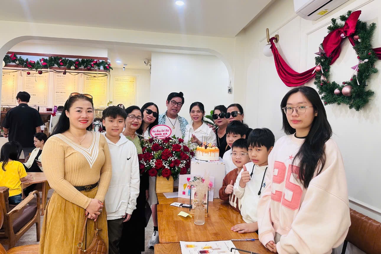 Đội ngũ Sutygon - Team bonding và làm việc 12
